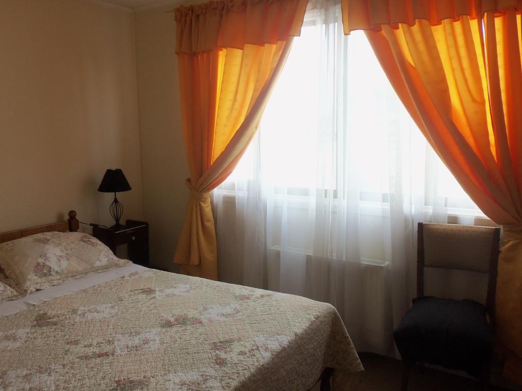 بونتا أريناس Hostal Joshiken المظهر الخارجي الصورة